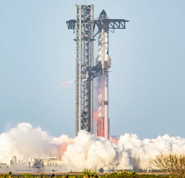 Elon Musk: Roket Starship Akan Menuju Mars Tahun Depan